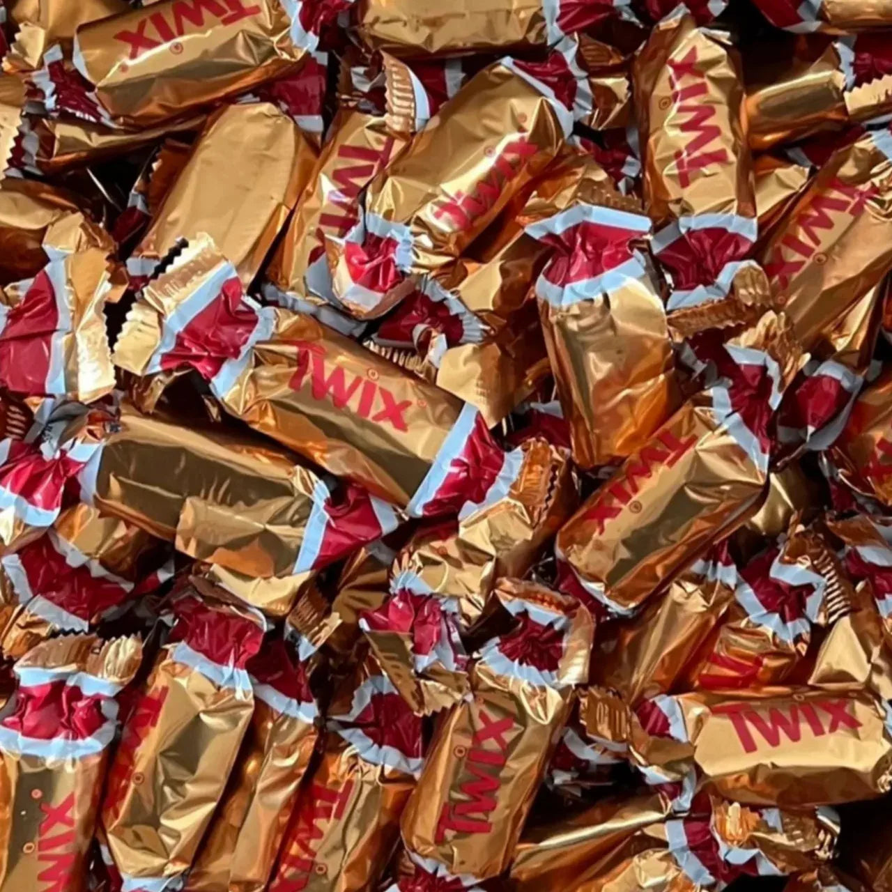 Celebrations Choose Your Own Chocolate Pick N Mix Vegetarian Halal Chocolate Candy Sweet Snacks - Frosty Sweet Factory
