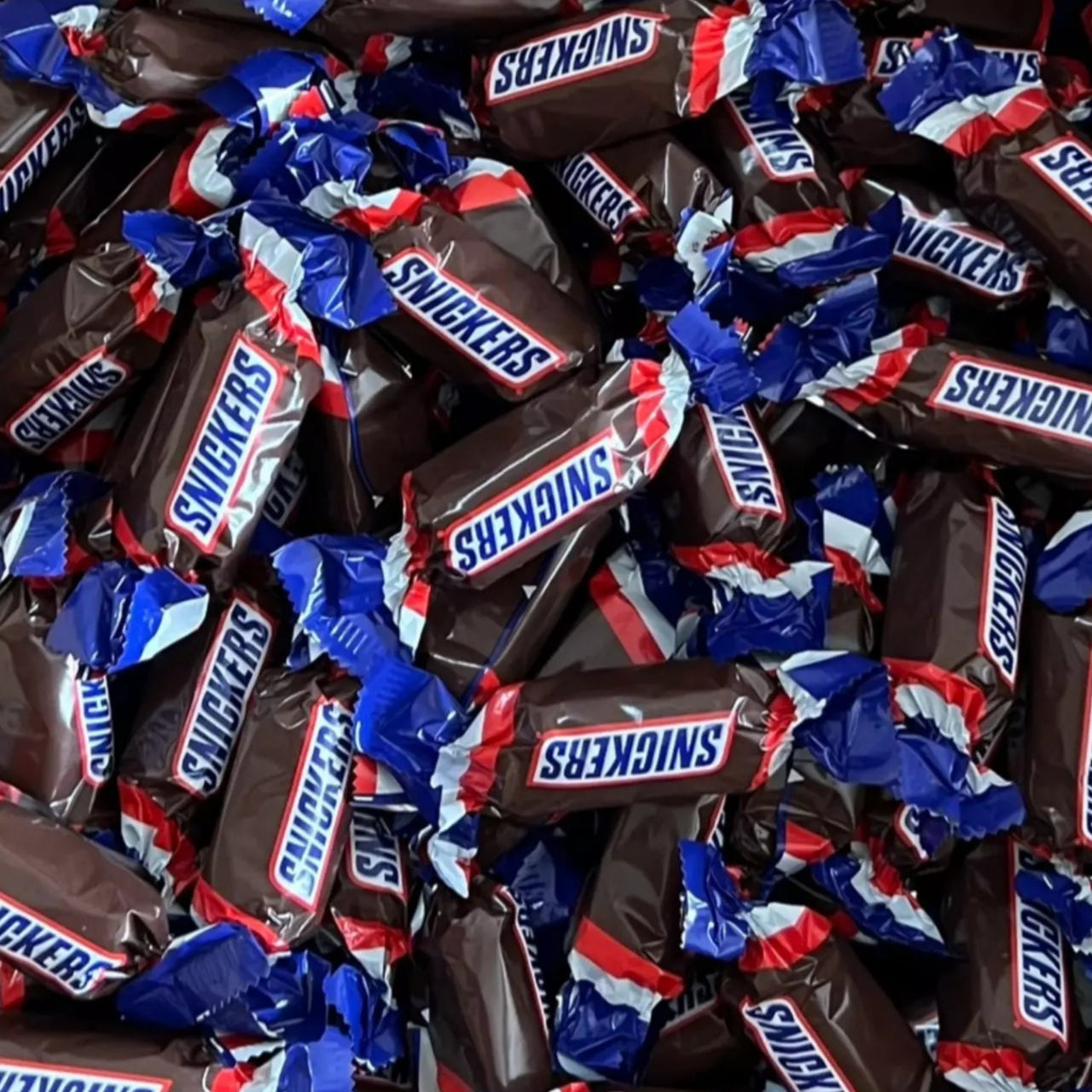 Celebrations Choose Your Own Chocolate Pick N Mix Vegetarian Halal Chocolate Candy Sweet Snacks