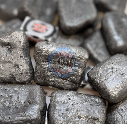 Freeze Dried Sweets Black Sprats Candy - Frosty Sweet Factory